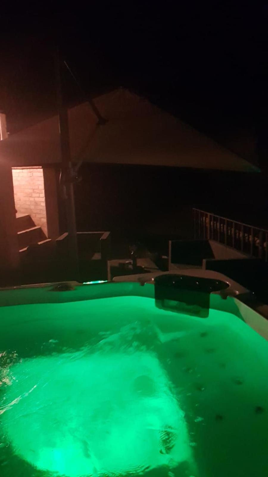 Apartment Tenuta Granducale Dolciano With Pool Chiusi